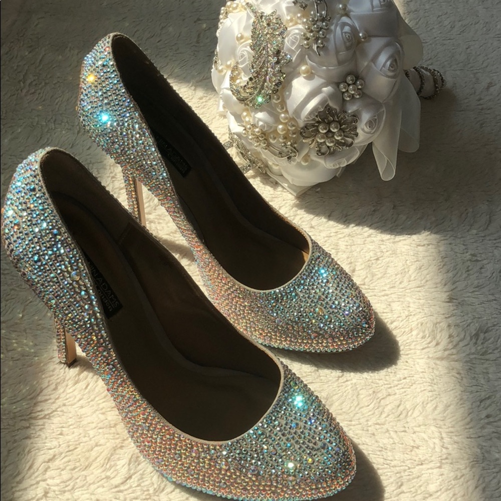 Swarovski Crystal wedding shoes from Kleinfelds!